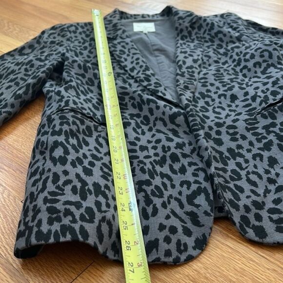 Joie Linen Animal Print Blazer Sz 10, Gray and Black - Picture 7 of 9